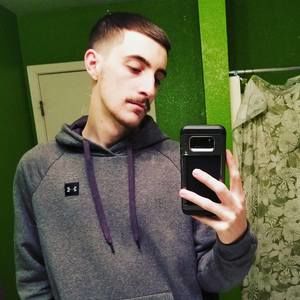 Meet your Posher, Skyler